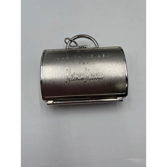 Judith Leiber Purple Green Enameled
Butterflies Motif Handbag Trinket Pill Case - Picture 6 of 8